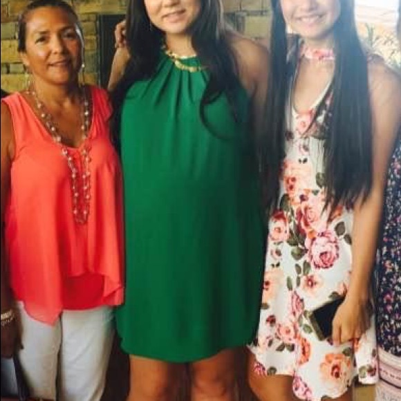 Green Shift Dress - Picture 4 of 4